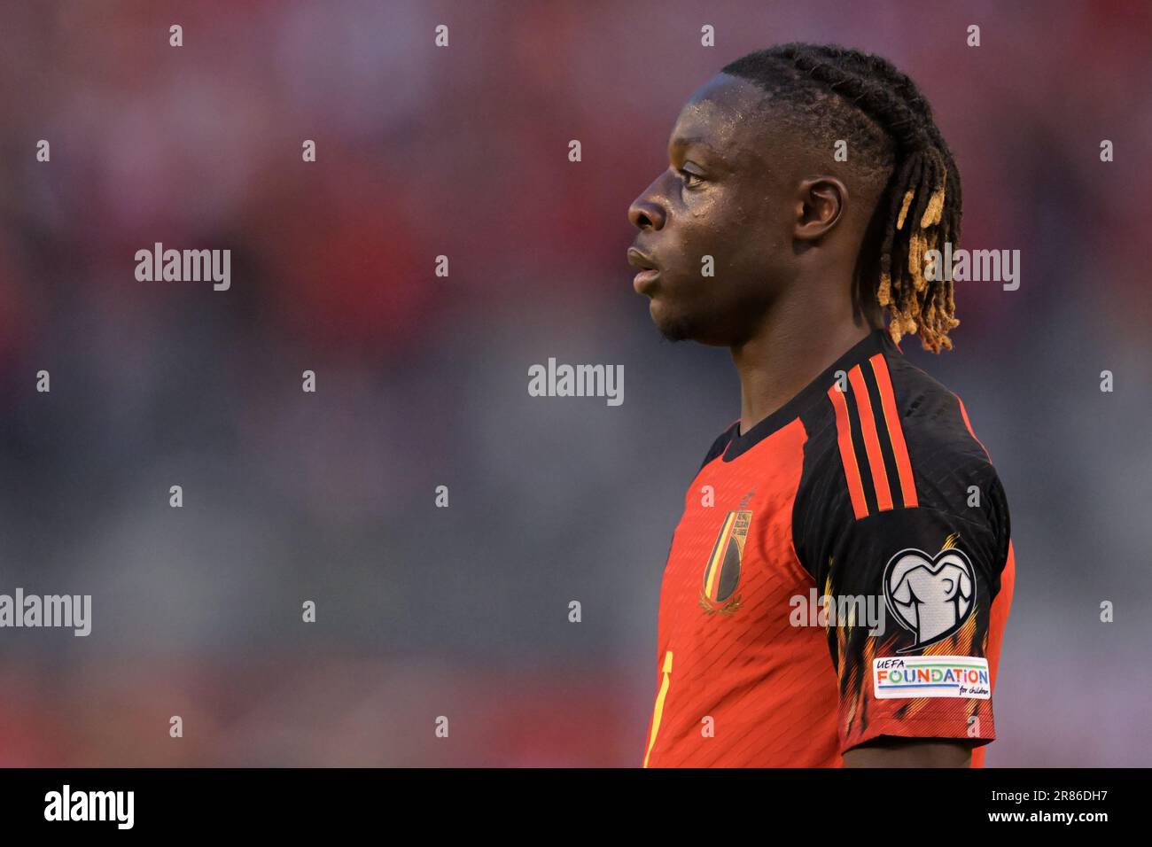 BRUSSELS, BELGIUM - December 08: Jeremy Doku of Anderlecht and Maxime Busi  of Charleroi fight for the ball during the Jupiler Pro League match day 18  between Rsc Anderlecht vs Sporting Charleroi