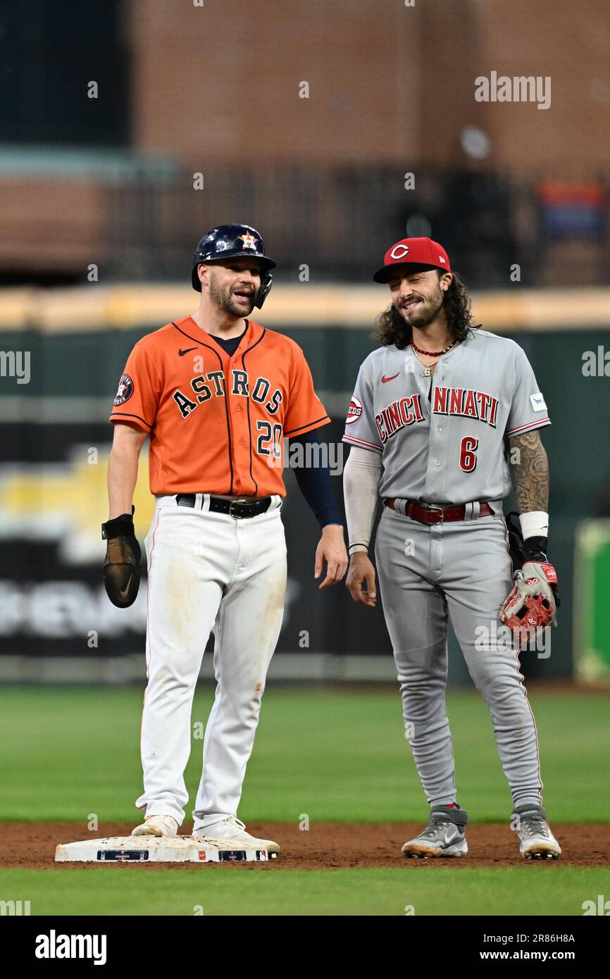 Houston Astros center fielder Chas McCormick (20) chats with Cincinnati