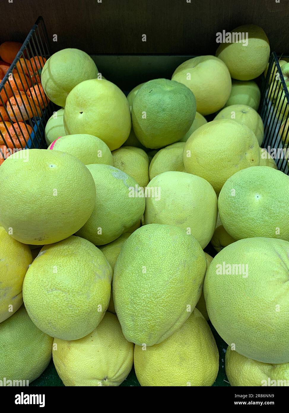 Fresh pomelo hi-res stock photography and images - Alamy