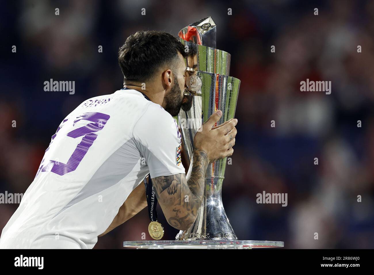 ROTTERDAM - Spain goalkeeper David Raya kisses the Nations League ...