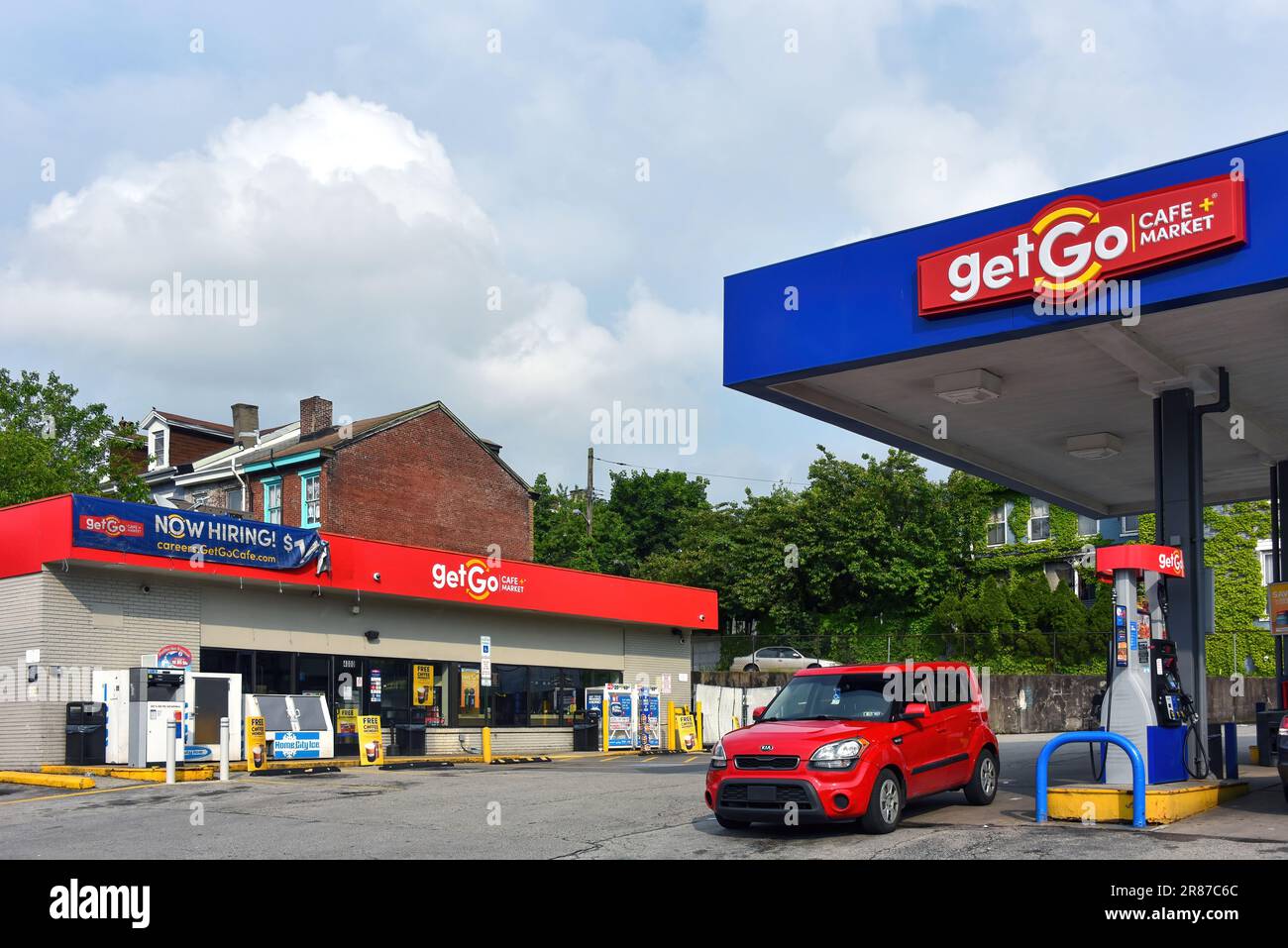 Pittsburgh, PA, USA - May 20, 2023: GetGo Cafe & Market, is a convenience store and gas station chain with locations in Pennsylvania,  Indiana, Maryla Stock Photo