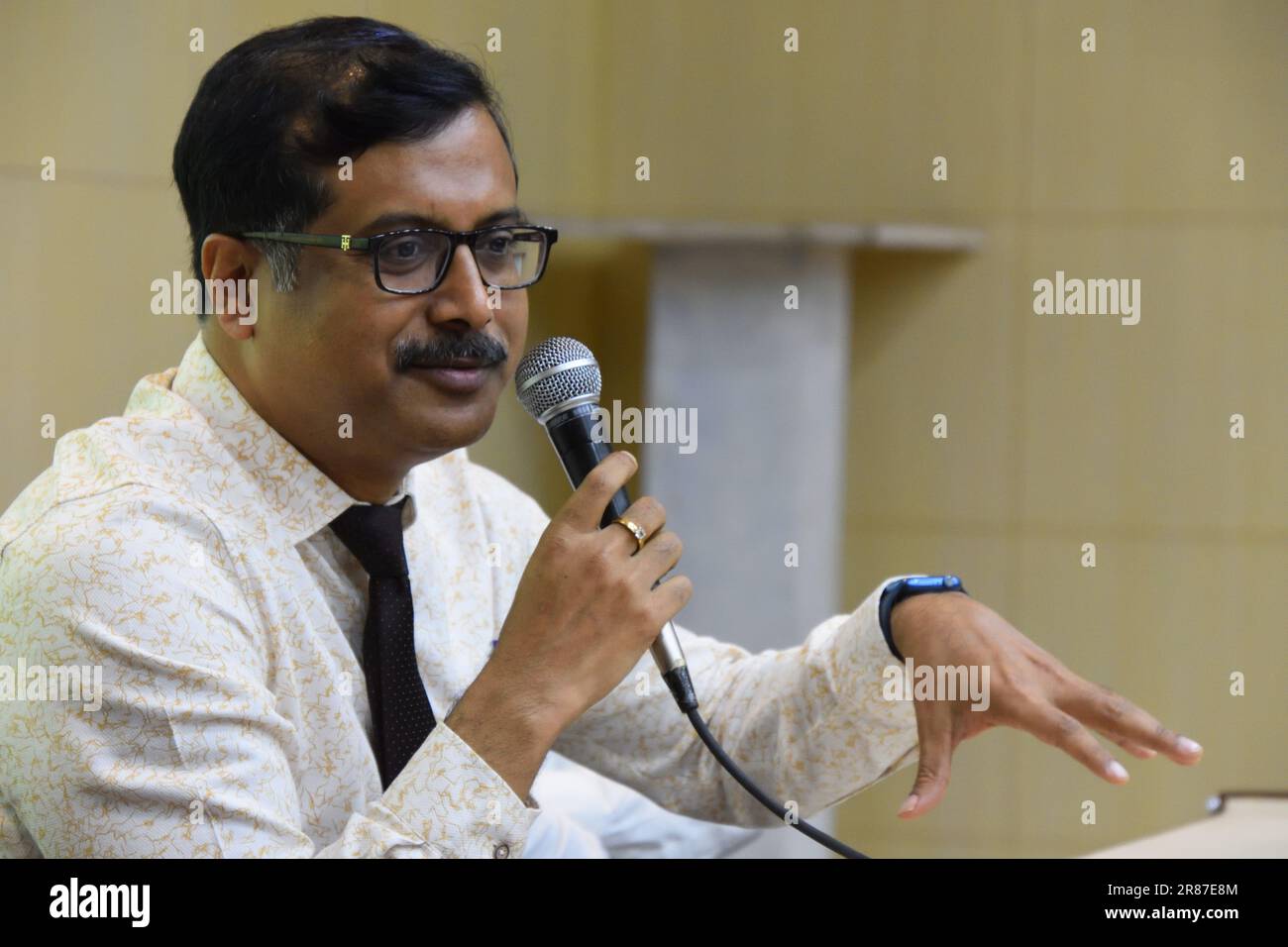 Kolkata, India. 19th June, 2023. Dr. Pratim Sengupta talking at a press meet for upcoming event, celebration of the International Day of Yoga with about 500 underprivileged children and school children in the Science City premises on June 21, 2023. The event will be a one-of-a-kind initiative at the heart of the city as several dignitaries and sports personalities. It will be organised jointly by Science City, Kolkata and The Kidney Care Society. (Photo by Biswarup Ganguly/Pacific Press) Credit: Pacific Press Media Production Corp./Alamy Live News Stock Photo