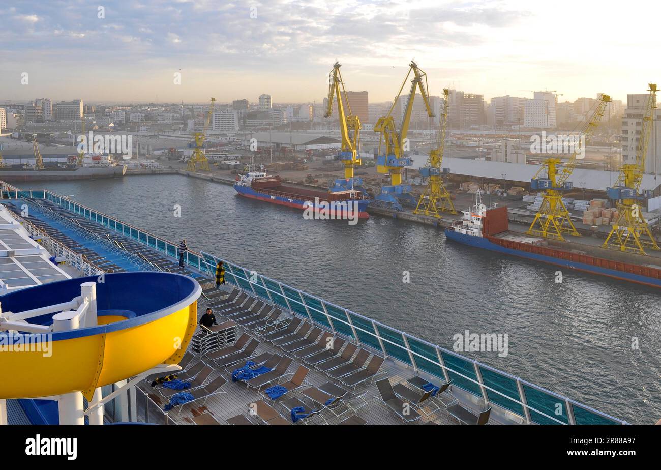 Contener harbour in Casablanca, ship cranes Stock Photo - Alamy