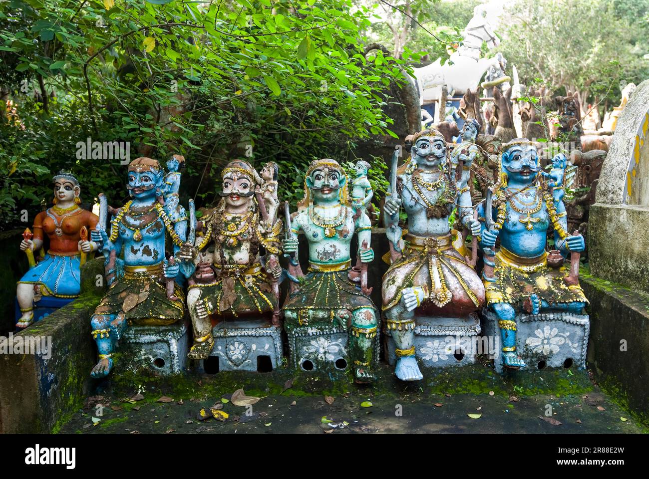 Sacred Groves Terracotta guardian deities in Ayyanar temple at Oorappatti near Pudukkottai, Tamil Nadu, South India, India, Asia Stock Photo