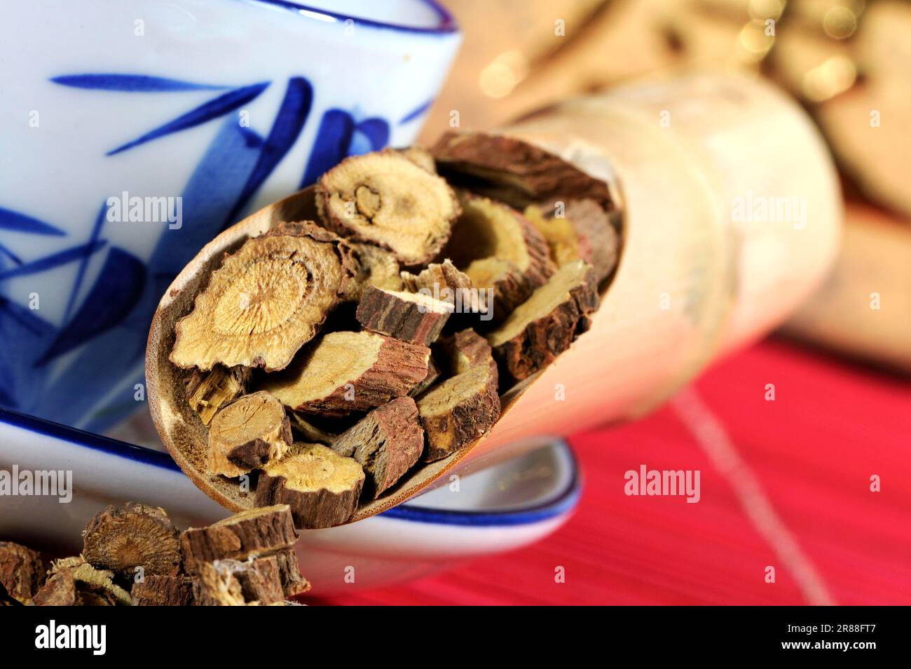 Cup Ural licorice root tea (Glycyrrhizae Radix), Ural licorice root tea