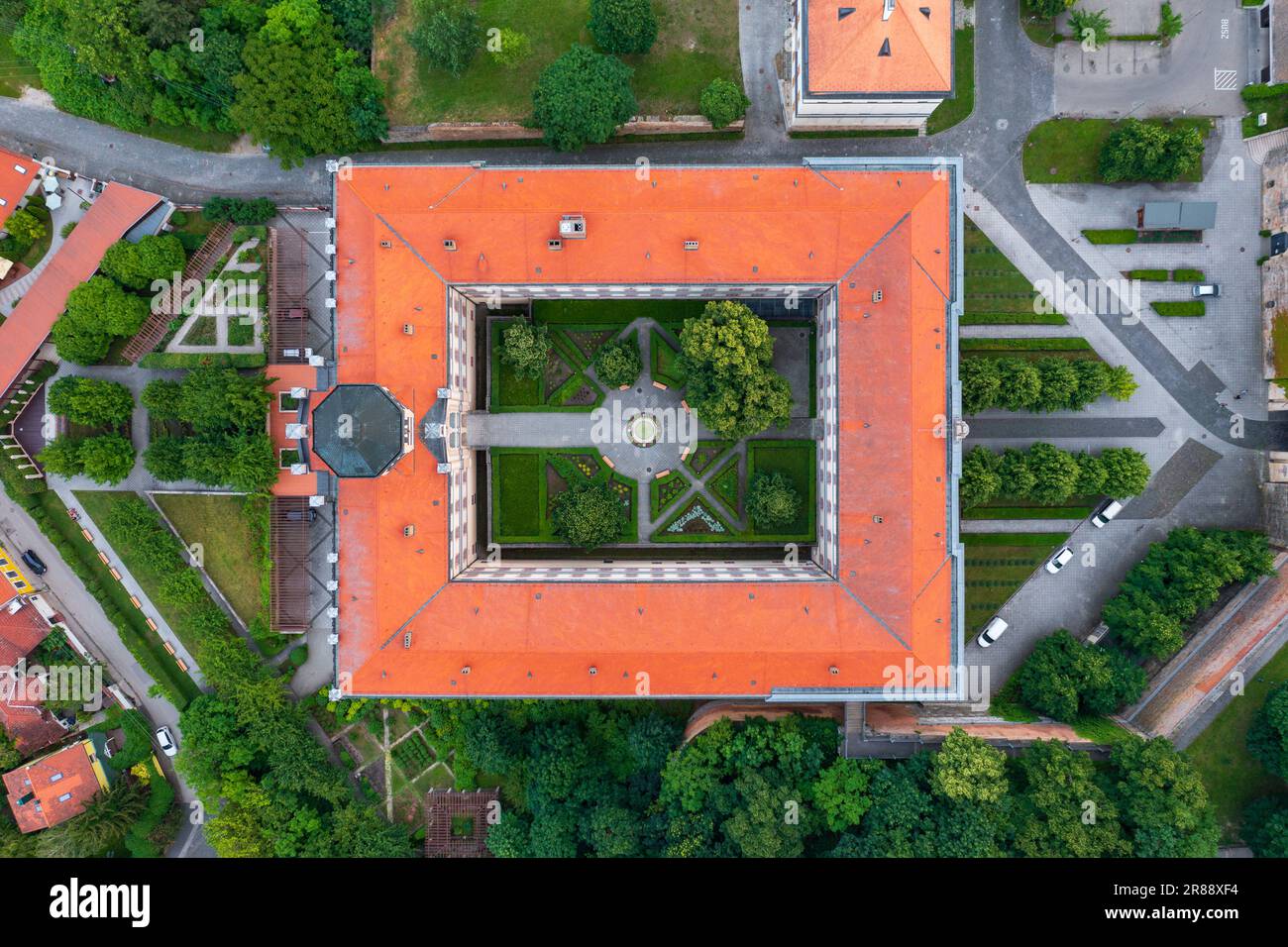 Aerial top down view about the Szent Adalbert Event Center which can be found in the historic quarter of Esztergom, embraced by the Basilica and the D Stock Photo