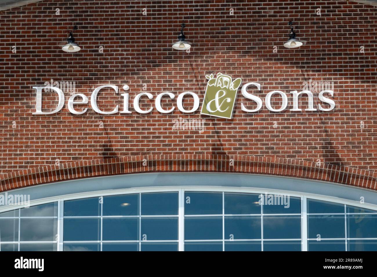 The logo for DeCicco & Sons, a high end supermarket chain, this one in