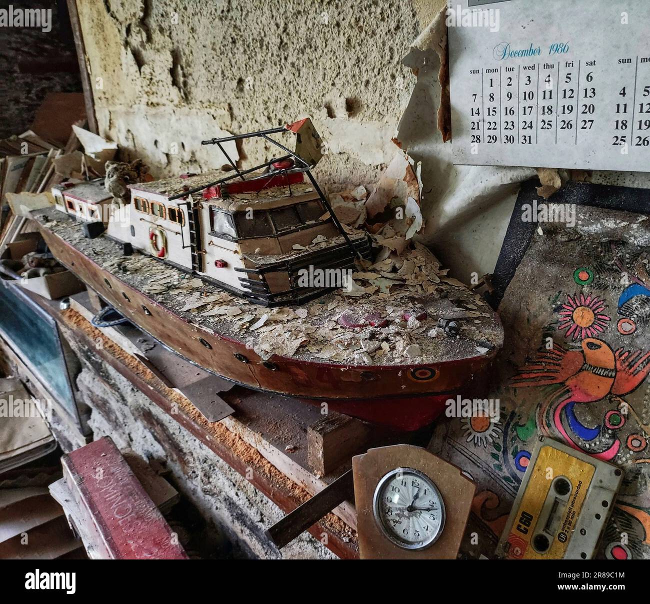 December 1986 hi-res stock photography and images - Page 3 - Alamy