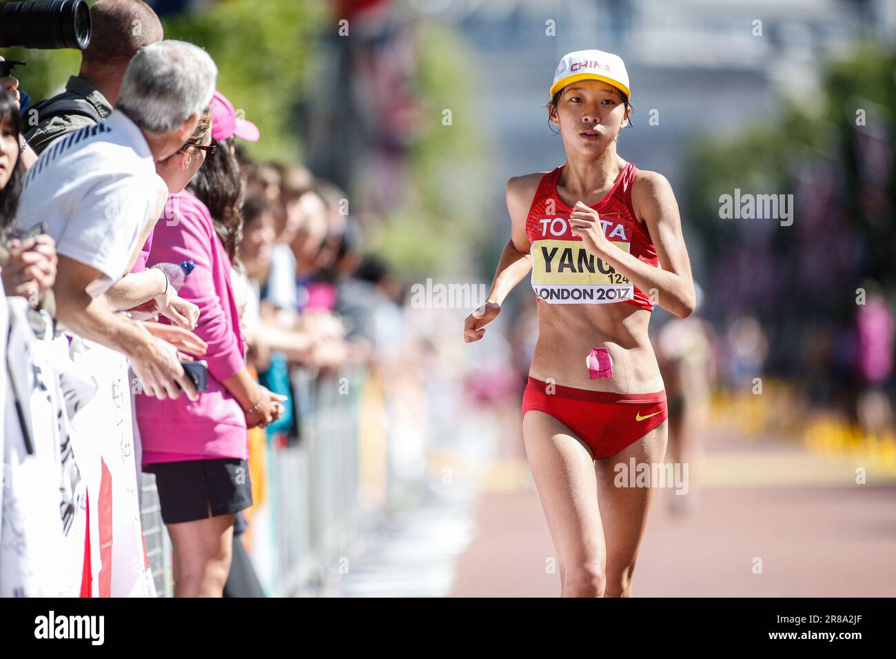 Jiayu YANG participating in the 20 Kilometres Race Walk at the World