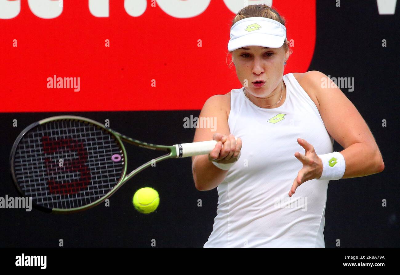 Berlin, Germany. 20th June, 2023. Tennis, WTA Tour Berlin, singles, women, 1st round, Siegemund (Germany) - Blinkova (Russia Federation): Anna Blinkova plays a forehand. Credit: Wolfgang Kumm/dpa/Alamy Live News Stock Photo