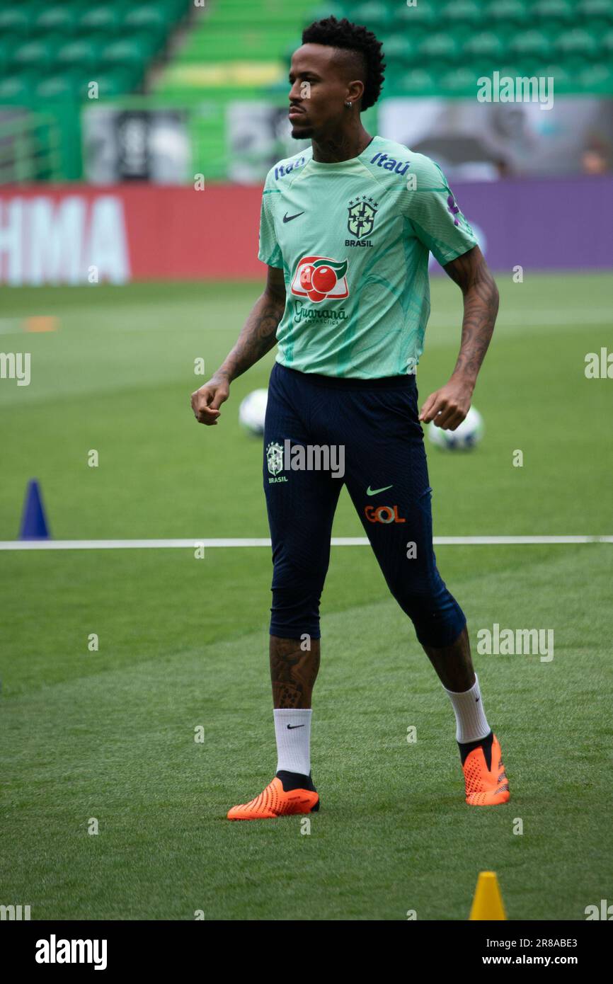 Lisbon, Portugal. 19th June, 2023. LISBON, PORTUGAL - JUN 19: Eder Militão from Brazil in action during the official training of Brazil before the football match against Senegal at Estadio Jose Alvalade.(Photo by Sergio Mendes/PxImages) Credit: Px Images/Alamy Live News Stock Photo