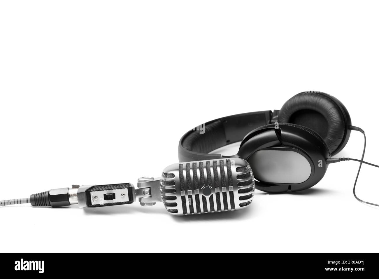 Retro microphone and headphones Stock Photo Alamy