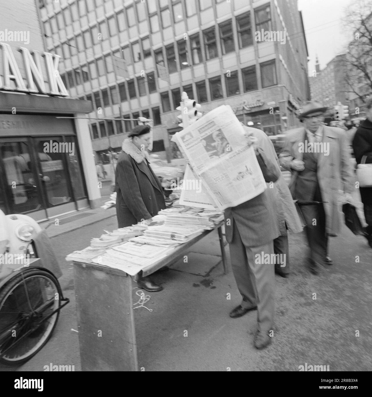 Current 4661960 This is how one more piece of news A speech