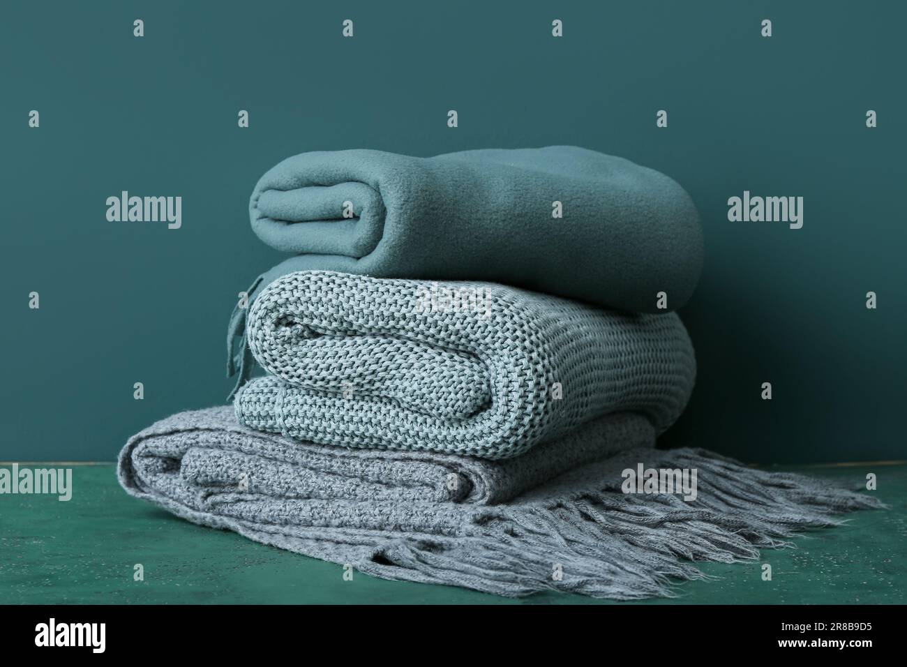 New soft folded blankets hi-res stock photography and images - Alamy