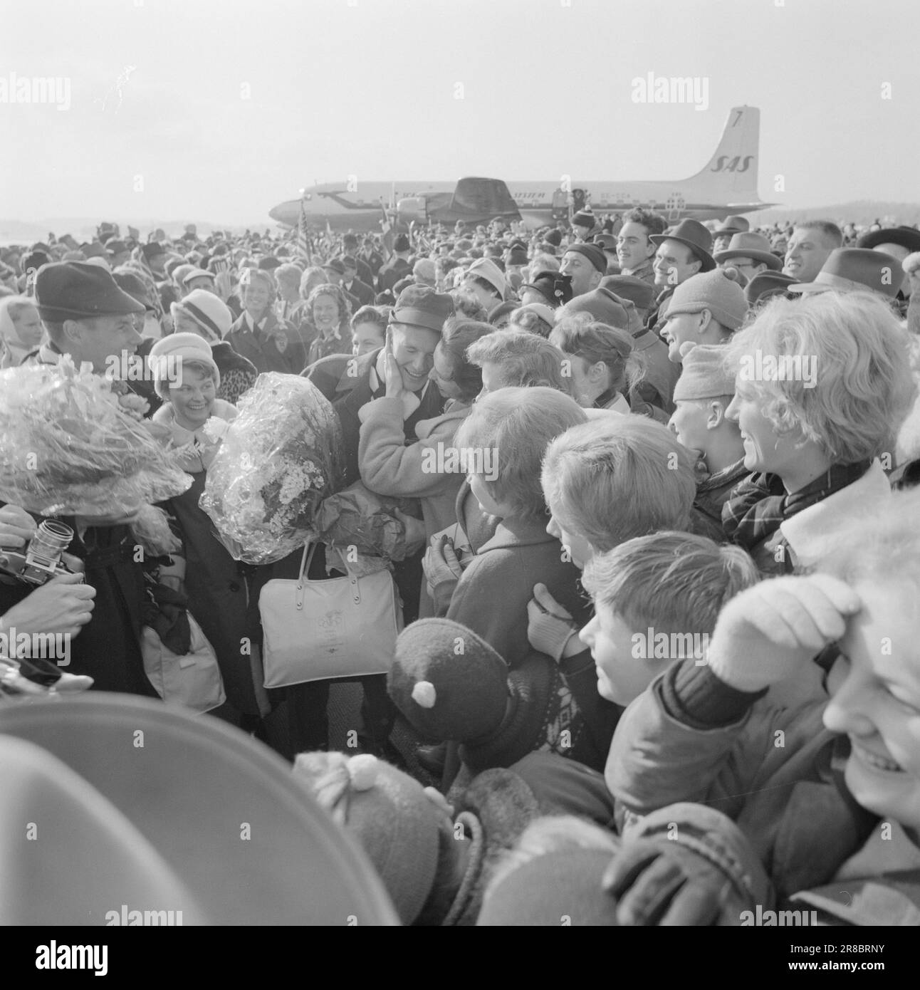 Current 13-6-1960: When the gold came home The gold fever raged in Oslo ...
