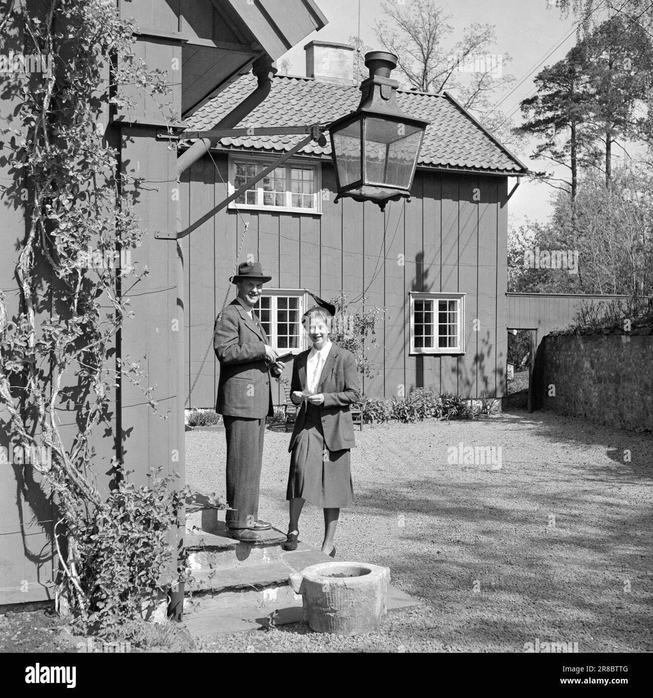 Current 25/26 1950 Honorable missions from the UN.Architect Arnstein