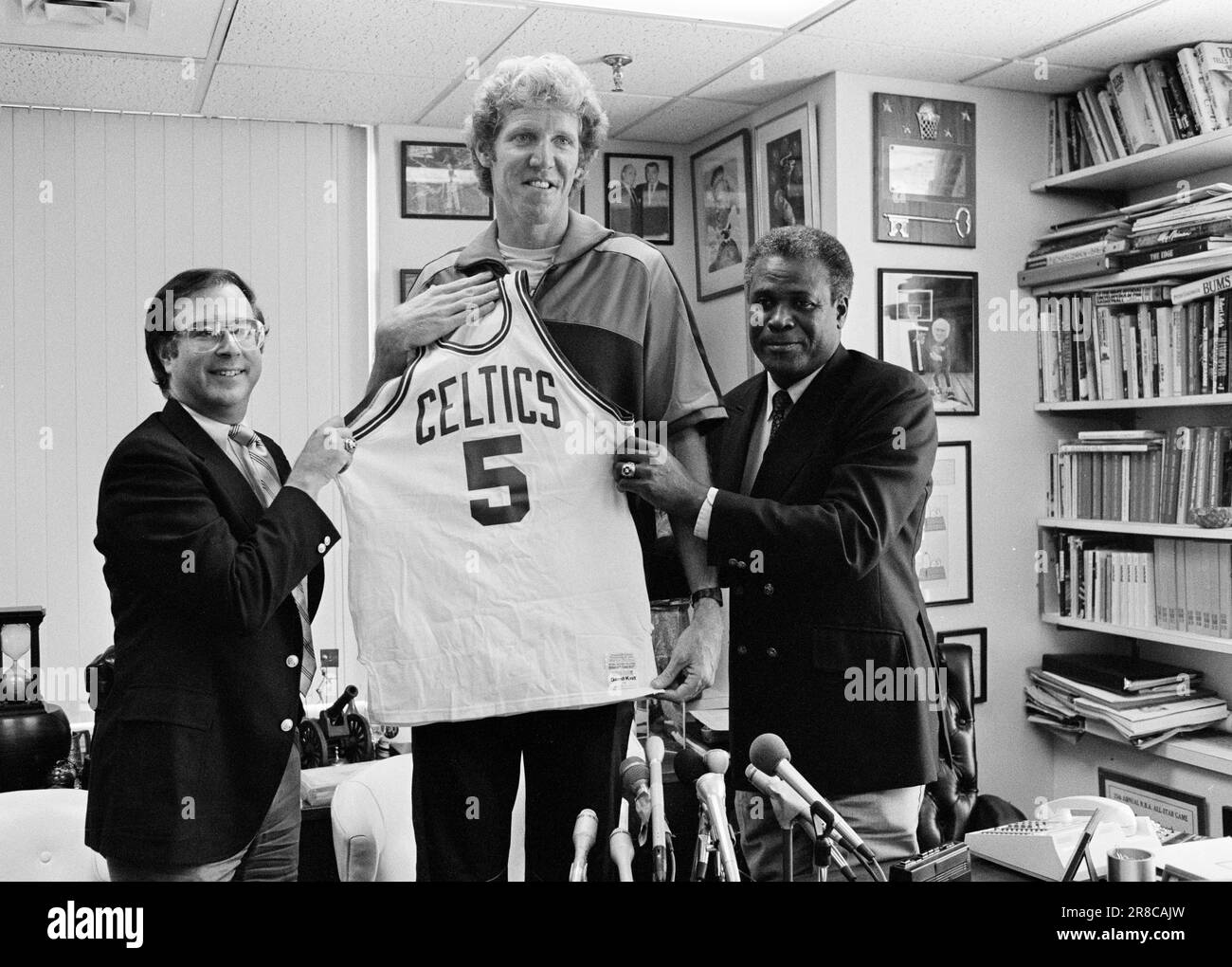 Bill walton celtics deals jersey