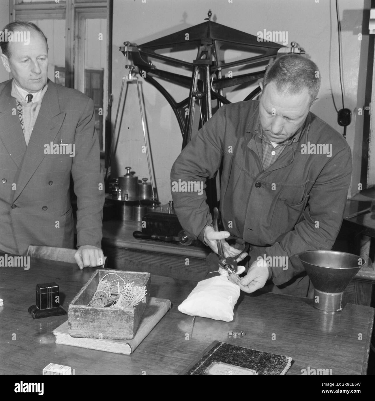 current-6-2-1960-krona-s-birth-and-death-aktuell-has-followed-the