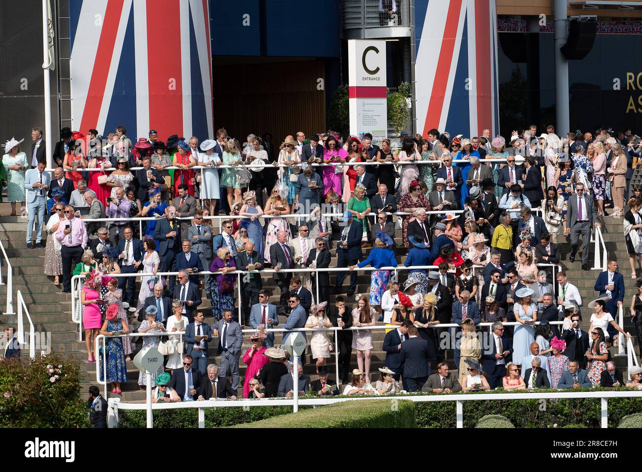 Royal ascot 2023 horses hi-res stock photography and images - Alamy
