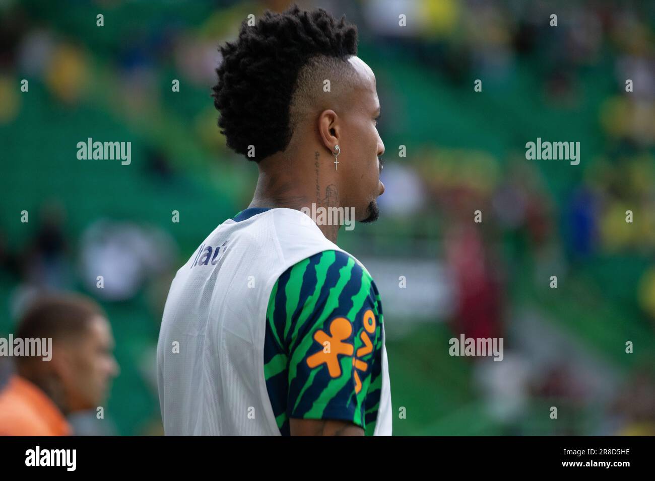Caracas, Portugal. 20th June, 2023. LISBON, PORTUGAL - JUNE 20: Eder Militão of Brazil warms up before a match between Brazil and Senegal as part of Internacional Friendly at José Alvalade Stadium on June 20, 2023 in Lisboa, Portugal. (Photo by Sergio Mendes/PxImages) Credit: Px Images/Alamy Live News Stock Photo