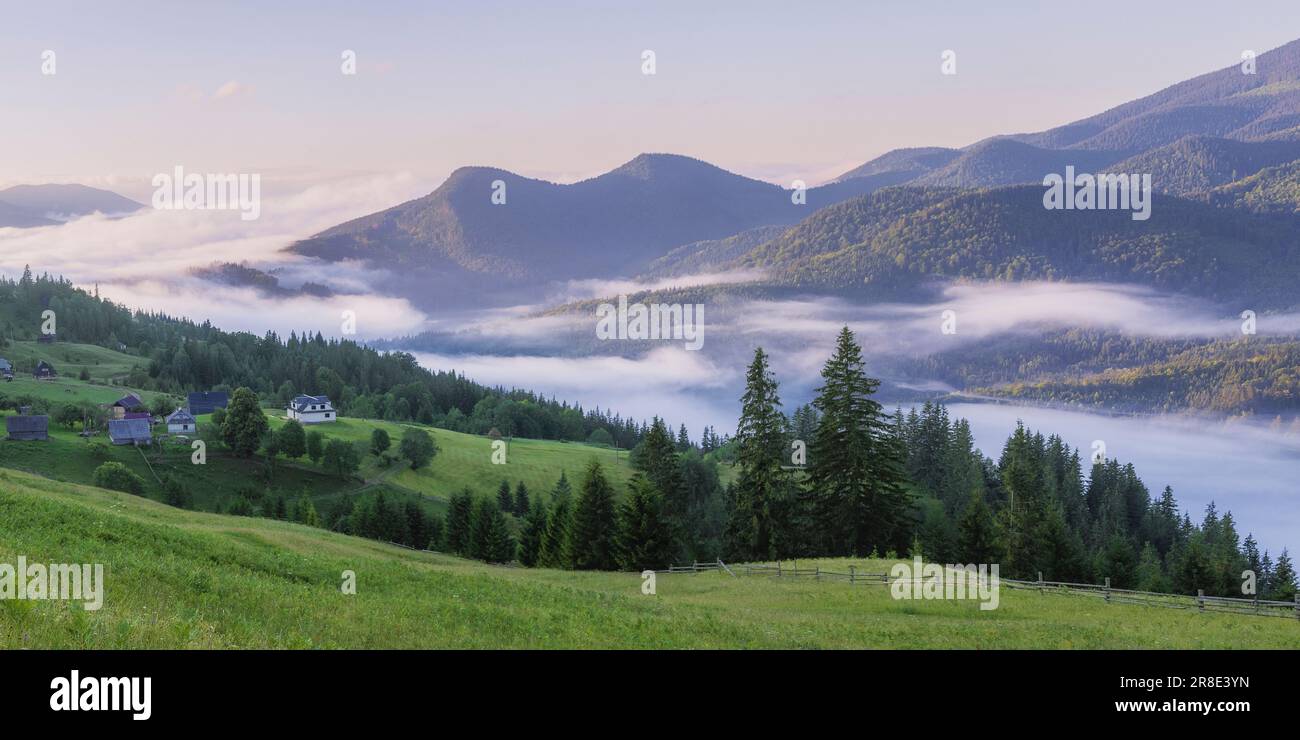 Ukraine, Ivano Frankivsk region, Verkhovyna district, Dzembronya village, Rolling landscape in Carpathian Mountains Stock Photo