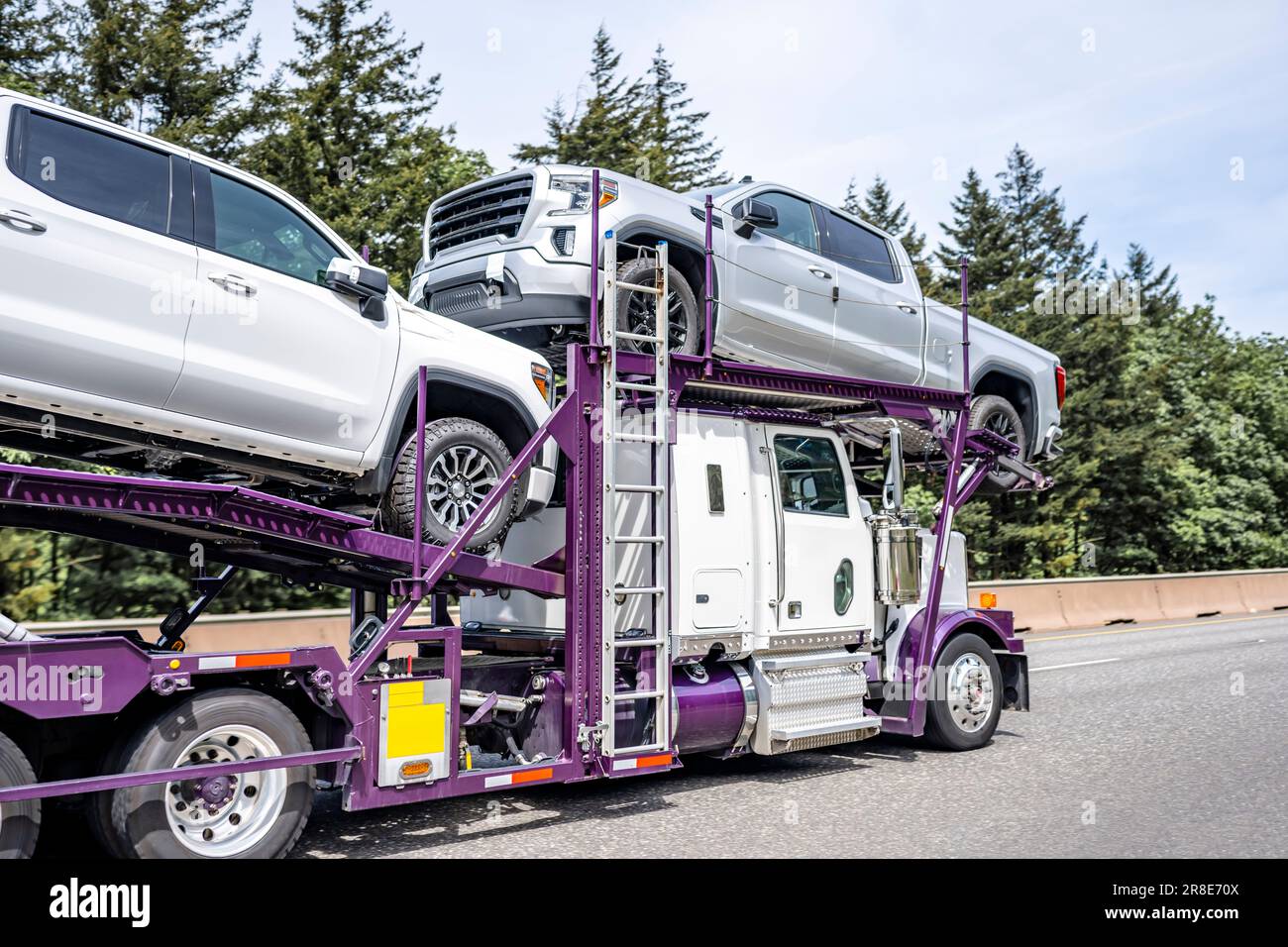 Industrial standard low cab profile long haul classic white and purple ...