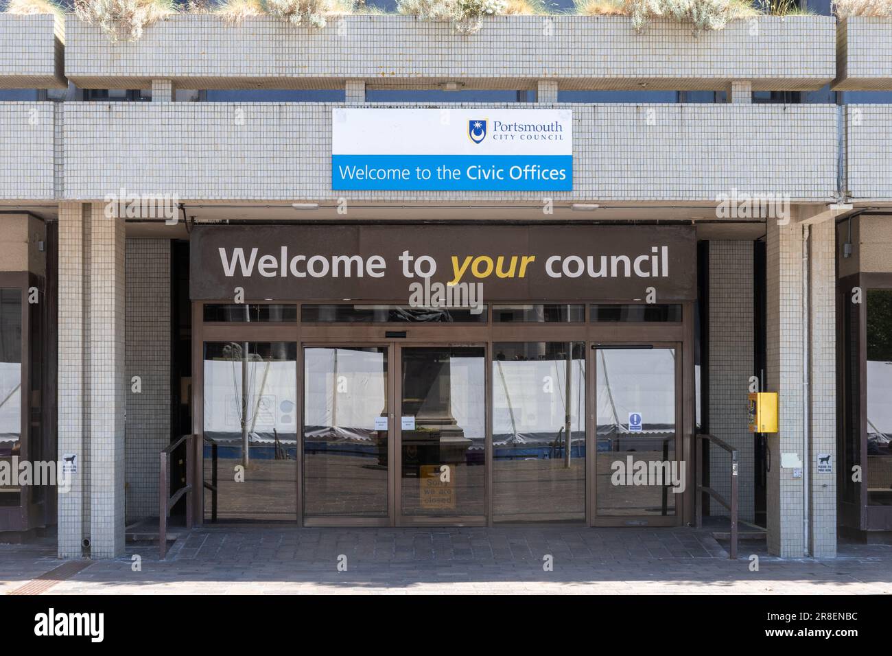 Portsmouth city council office hi-res stock photography and images - Alamy