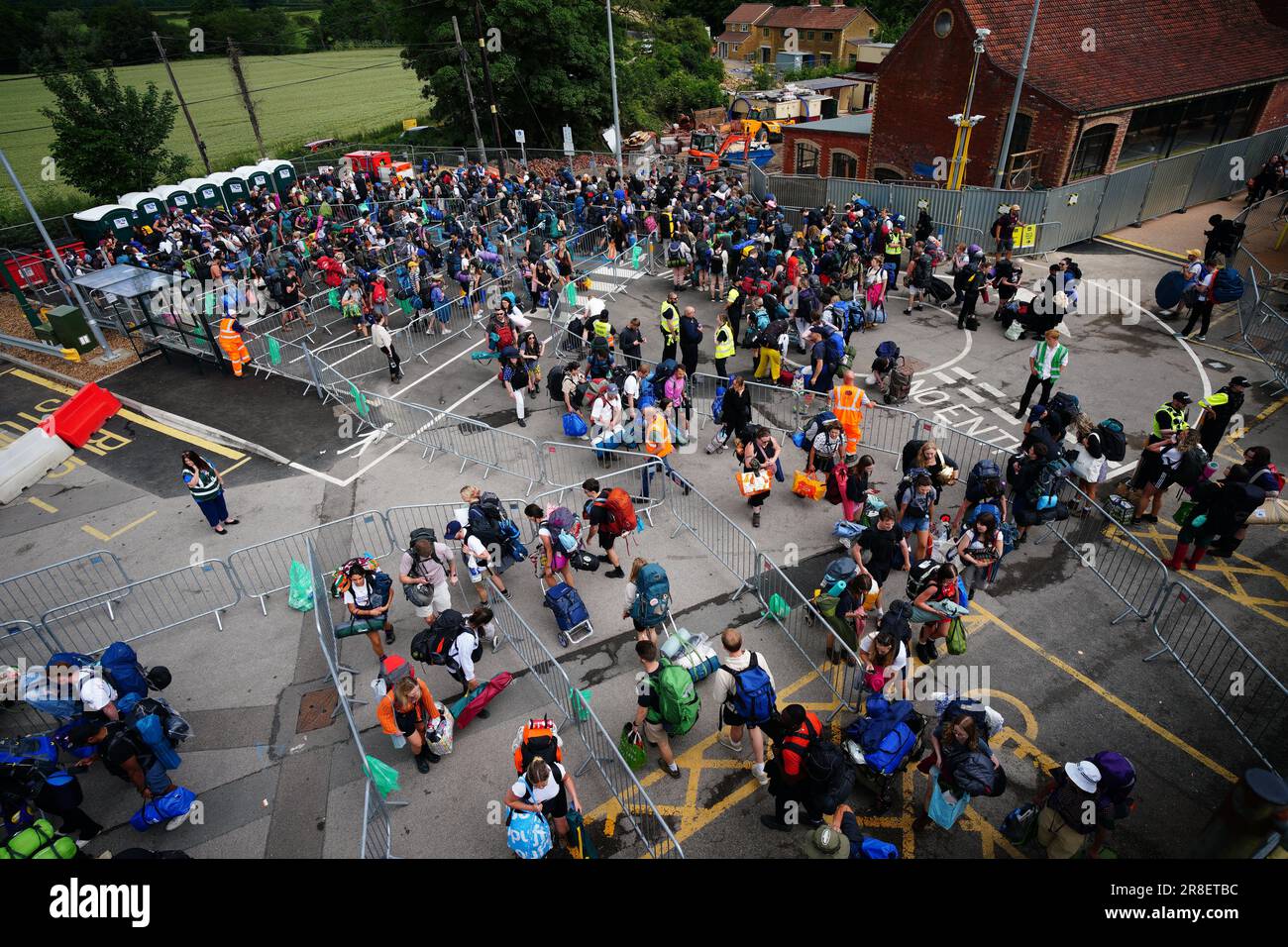 Glastonbury festival train station hi-res stock photography and images ...