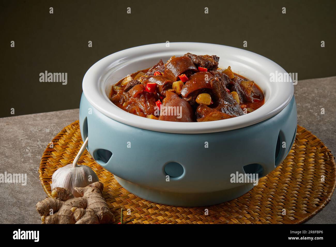 braise in soy sauce beef palm，Braised beef hoof Stock Photo Alamy
