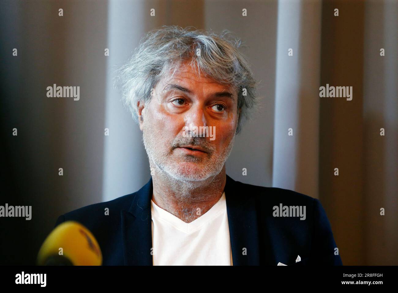 Italian Surgeon Dr Paolo Macchiarini Speaks During A Press Conference italian-surgeon-dr-paolo-macchiarini-speaks-during-a-press-conference