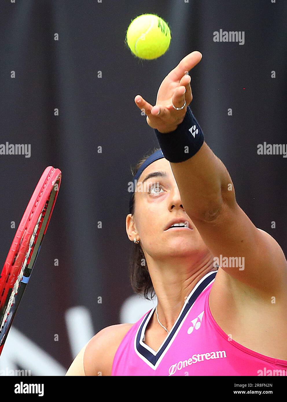 Berlin, Germany. 21st June, 2023. Tennis WTA Tour Round of 16 - Garcia (FRA) - Fourlis (AUS): Caroline Garcia serves the ball. Credit: Wolfgang Kumm/dpa/Alamy Live News Stock Photo