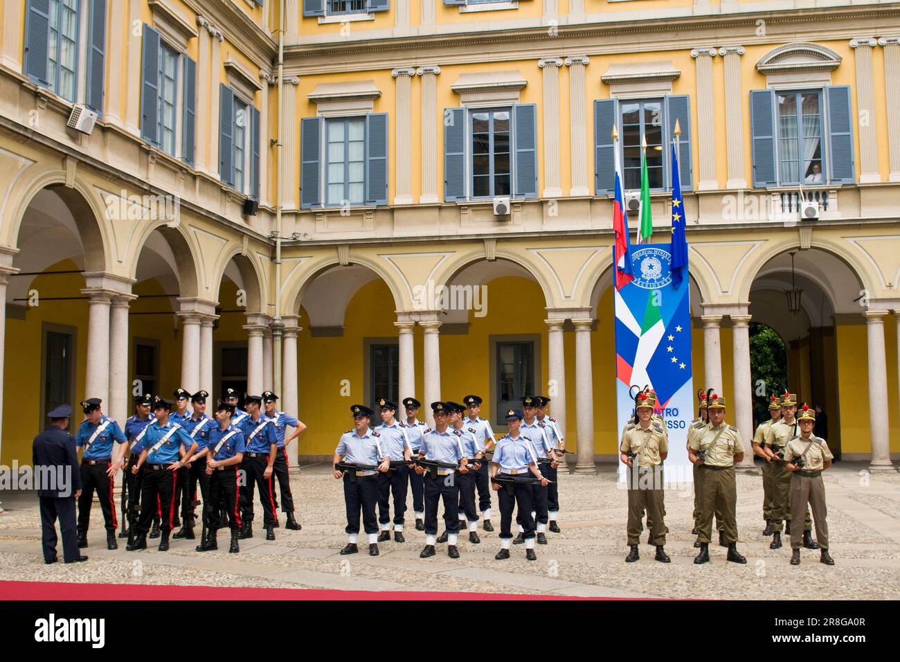 Italian Troops Soldiers in italy hi-res stock photography and images - Alamy