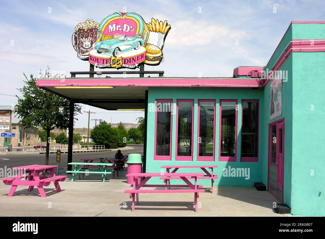 Mr. D'z Route 66 Diner, Route 66, Arizona, Usa Stock Photo Alamy