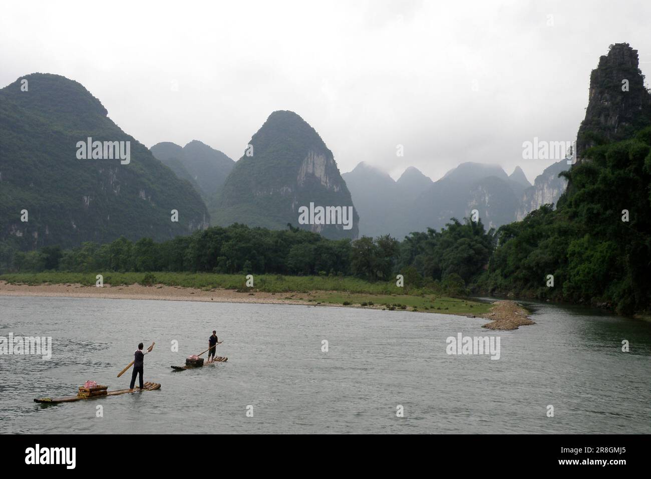 Li river guangxi china hi-res stock photography and images - Alamy