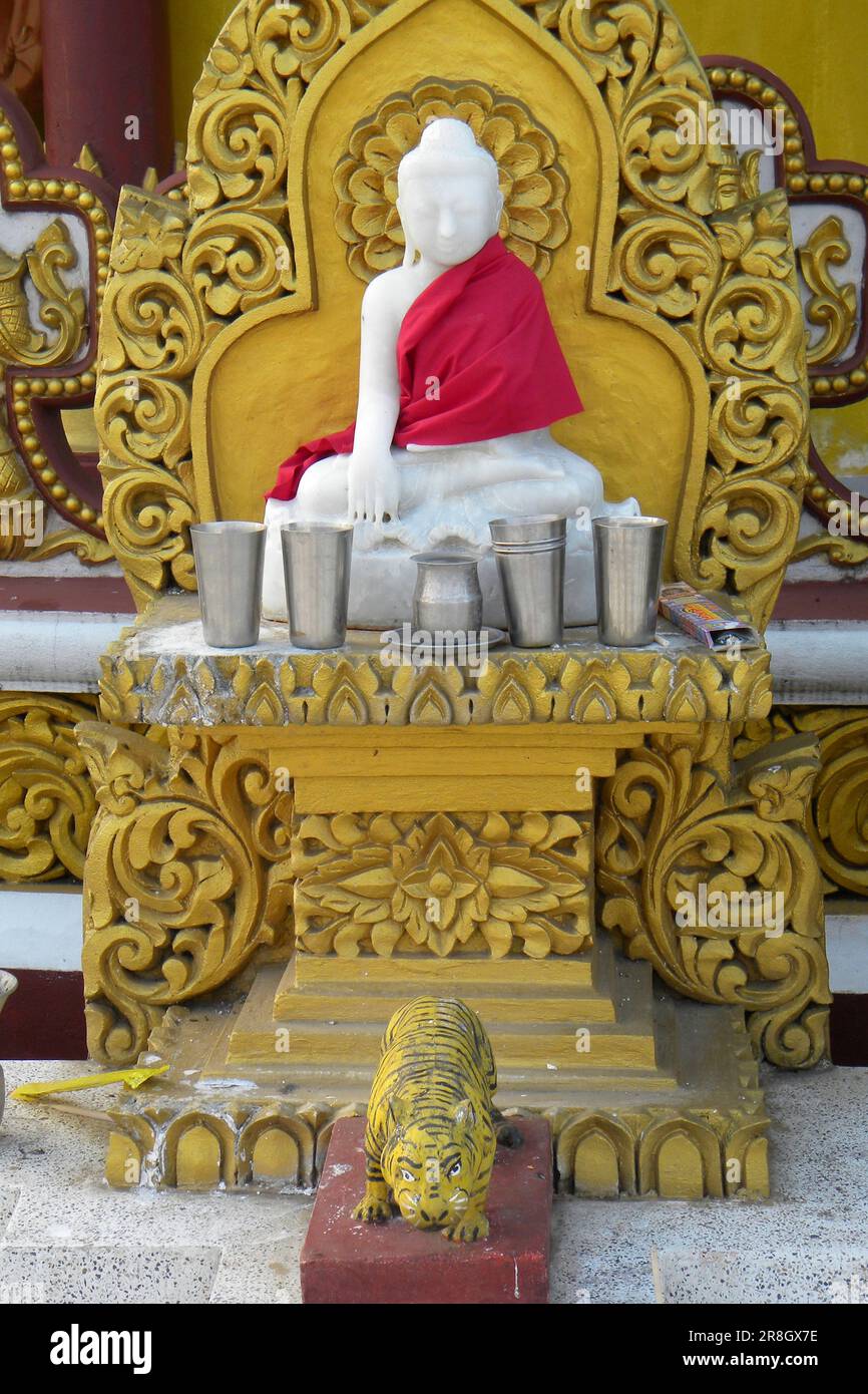 Buddhist Temple, Rangamati, Bangladesh Stock Photo Alamy