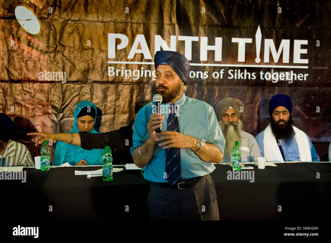Panth Time meeting. Sikh community. Sikhdharma Gurdwara Singh Sabha ...