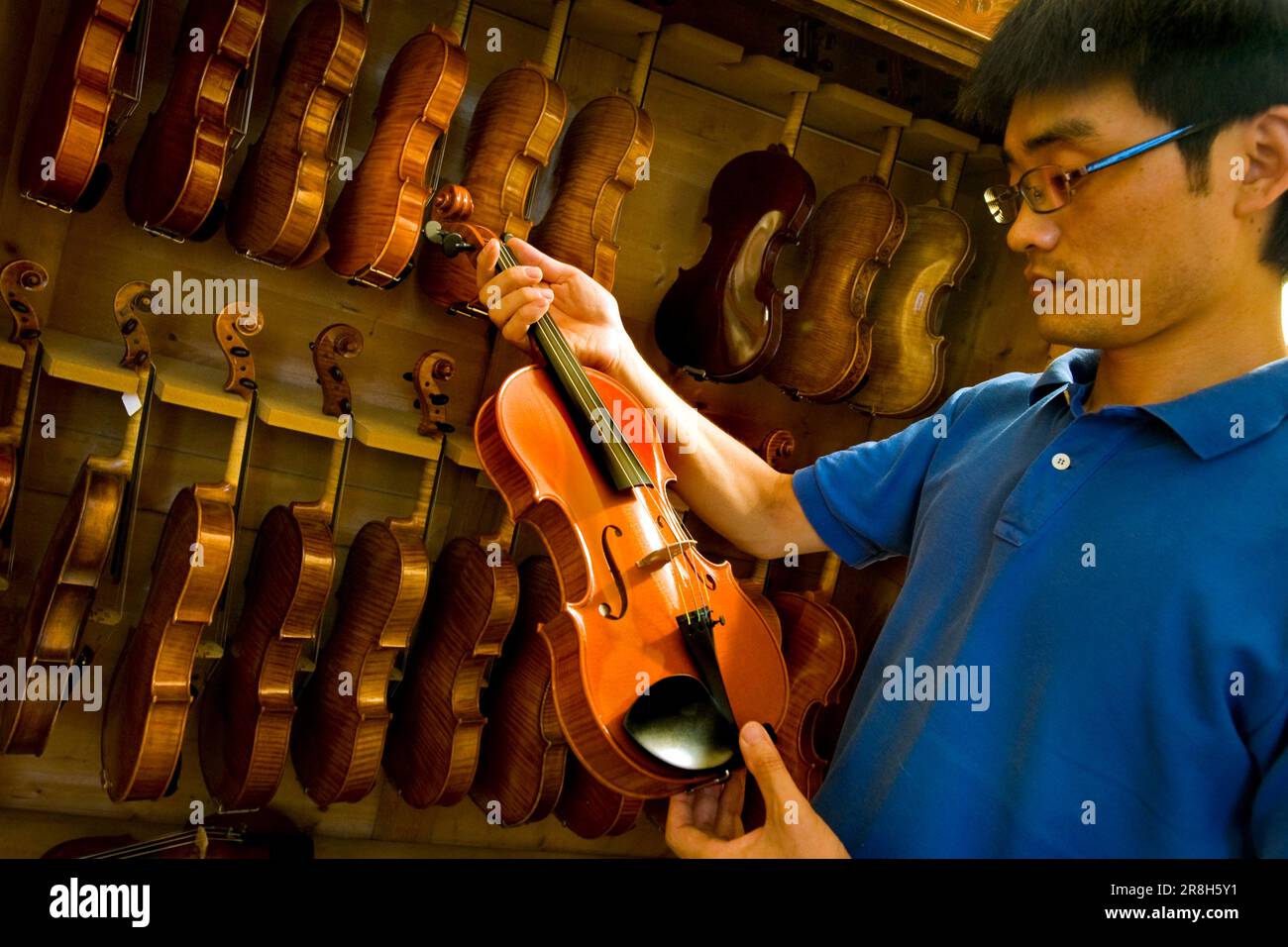 Carlson and Neumann. Violin Makers. Cremona. Lombardia. Italy Stock Photo