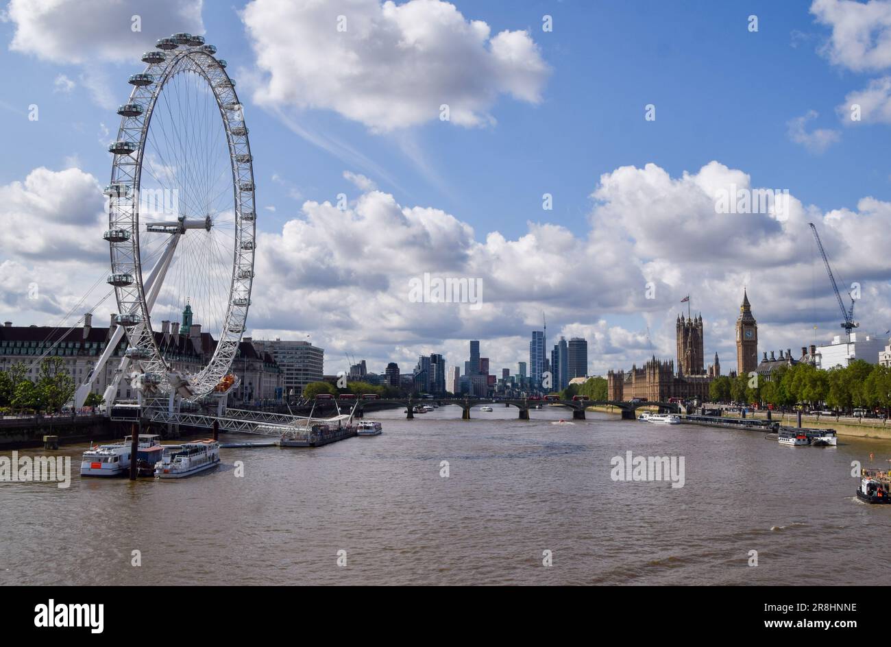 London, UK. 21st June 2023. London Eye, Houses of Parliament and River ...