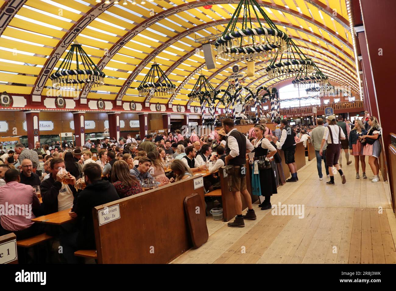 Ktoberfest Theresienwiese hi-res stock photography and images - Alamy