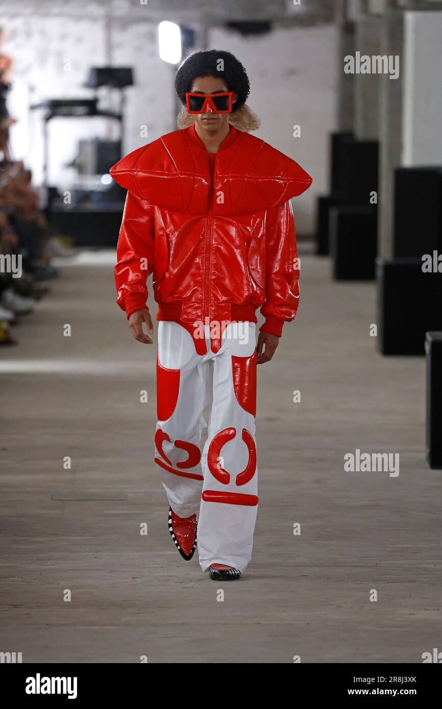 A model presents a creation as part of 'Walter Van Beirendonck' Men's  fashion fall winter 2010-11 collection is presented at the Paris Men's  Fashion Week in Paris, France, 22 January 2010. The