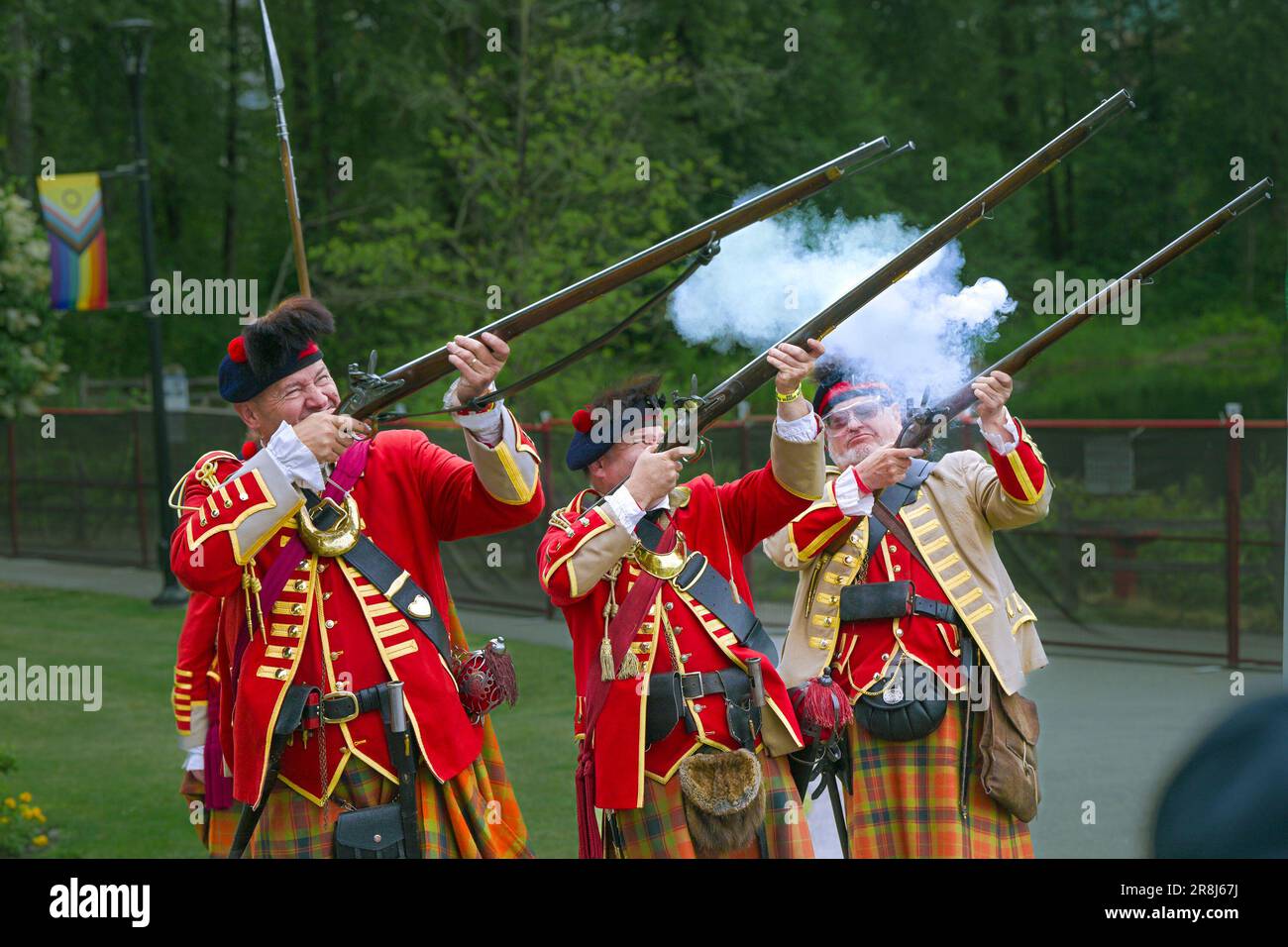 78th Fraser Highlanders, firing musket guns, British Columbia Highland Games, Coquitlam, BC, Canada Stock Photo