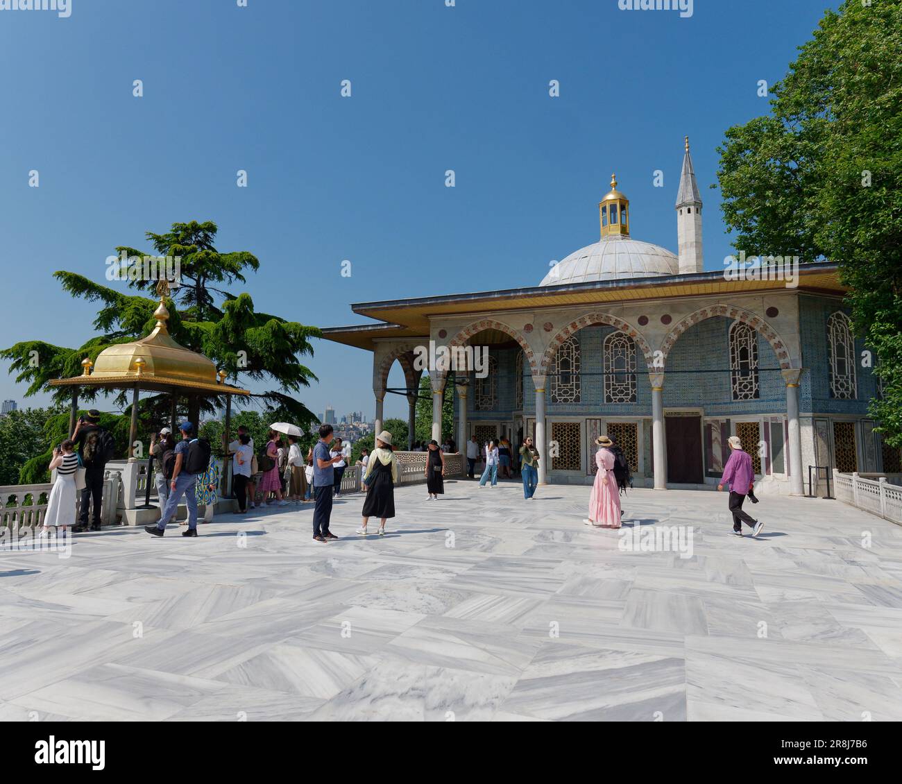 Visitors in the grounds of the Topkapi Palace, Fatih district, Istanbul, Turkey Stock Photo