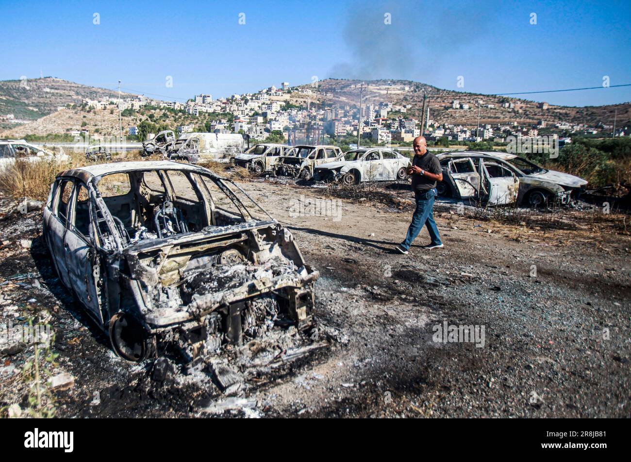 Al Laban Al Sharkiyeh, Palestine. 21st June, 2023. A Palestinian man ...