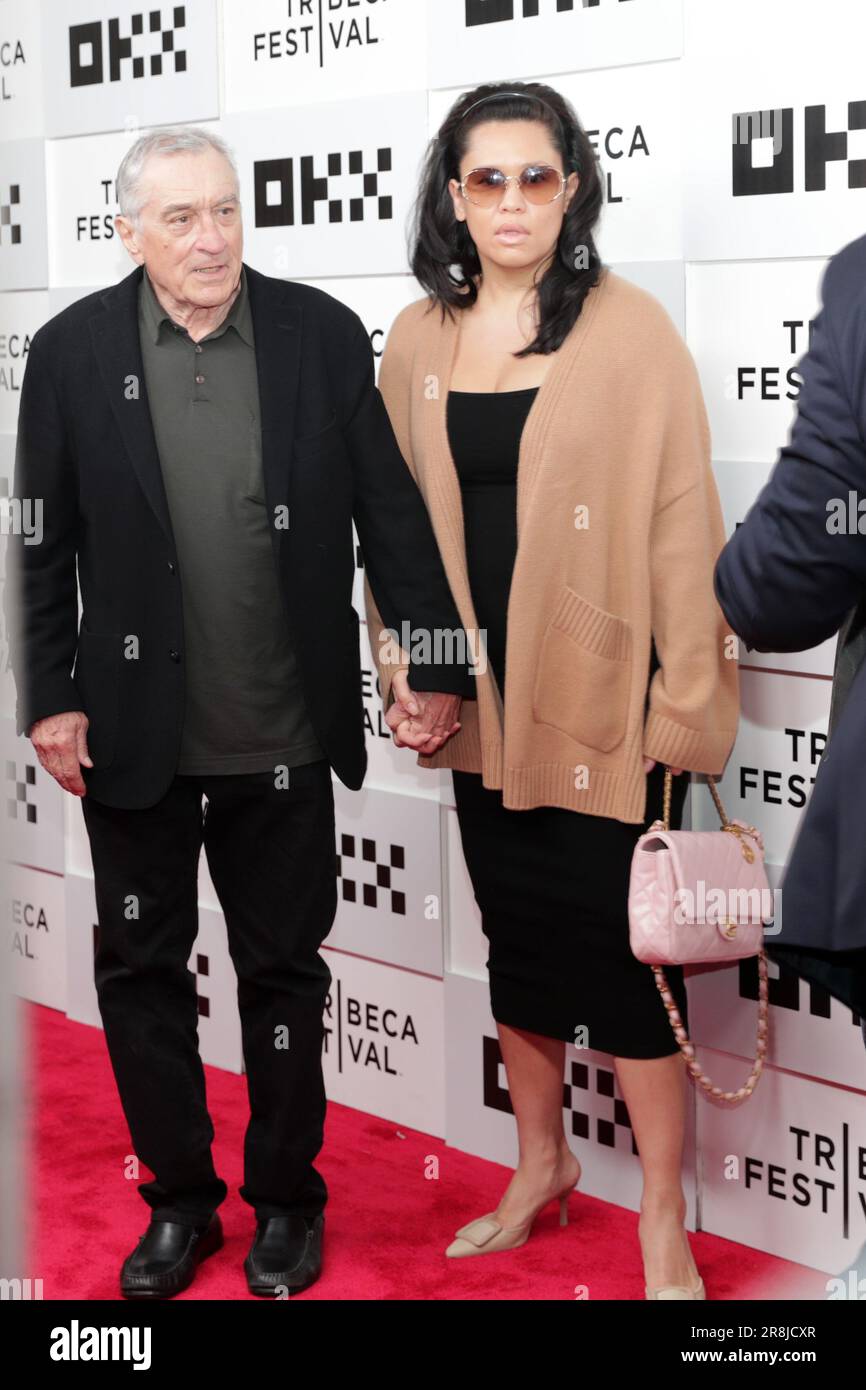 Tiffany chen and robert de niro hi-res stock photography and images - Alamy