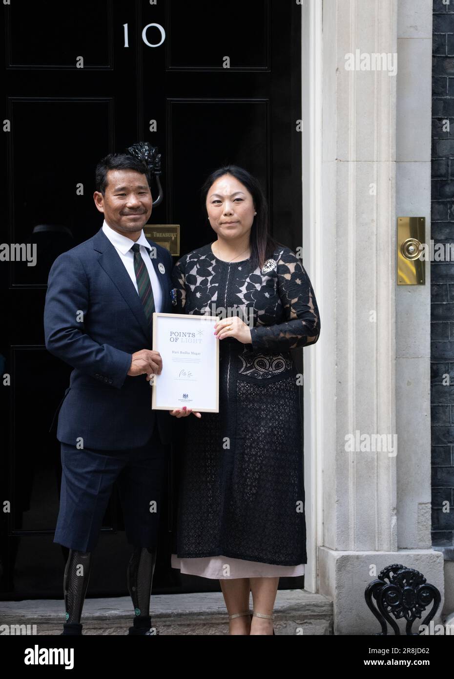 London, UK. 21st June, 2023. Hari Budha Magar, former Gurkha and first double amputee to climb Mount Everest receives his Points of Light award at 10 Downing Street London UK Credit: Ian Davidson/Alamy Live News Stock Photo