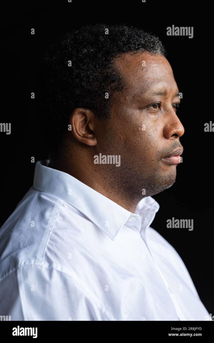 Worker black man job hi-res stock photography and images - Alamy