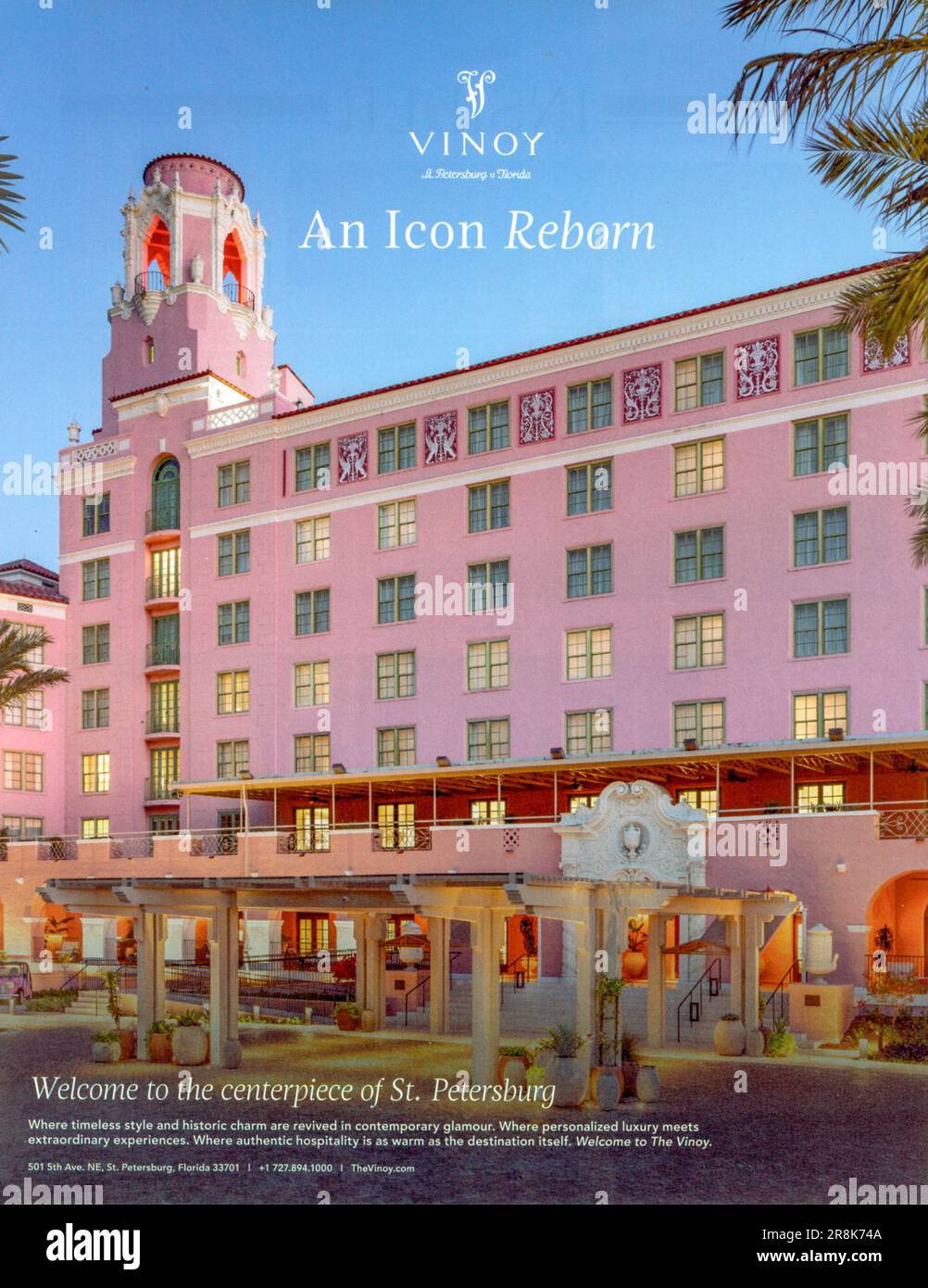 "Town & Country" summer 2023 magazine issue advert, USA Stock Photo Alamy