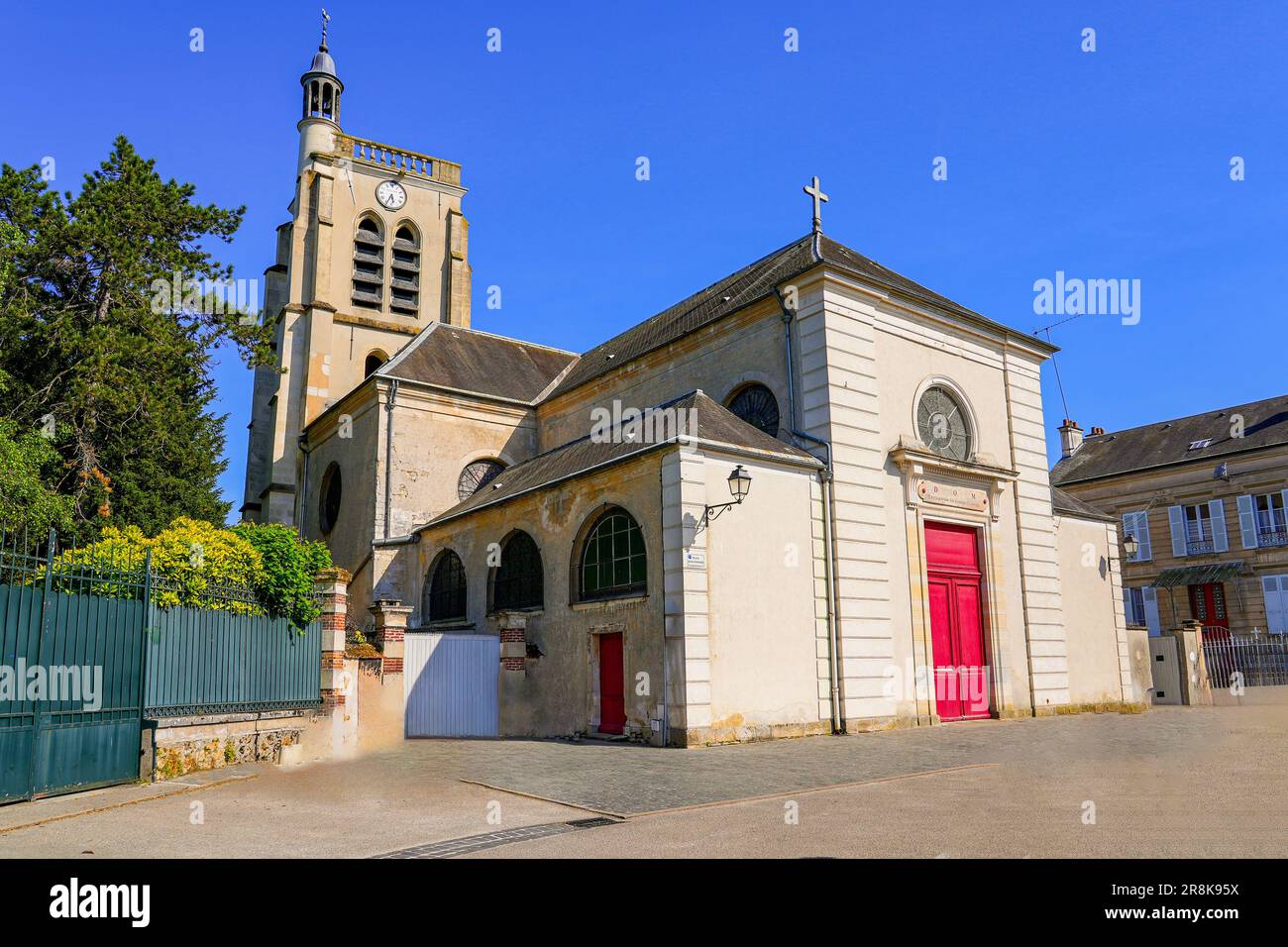 Church of Saint Georges and Saint Louis in Crécy la Chapelle, a village of the French department of Seine et Marne in Paris region often nicknamed 'Li Stock Photo