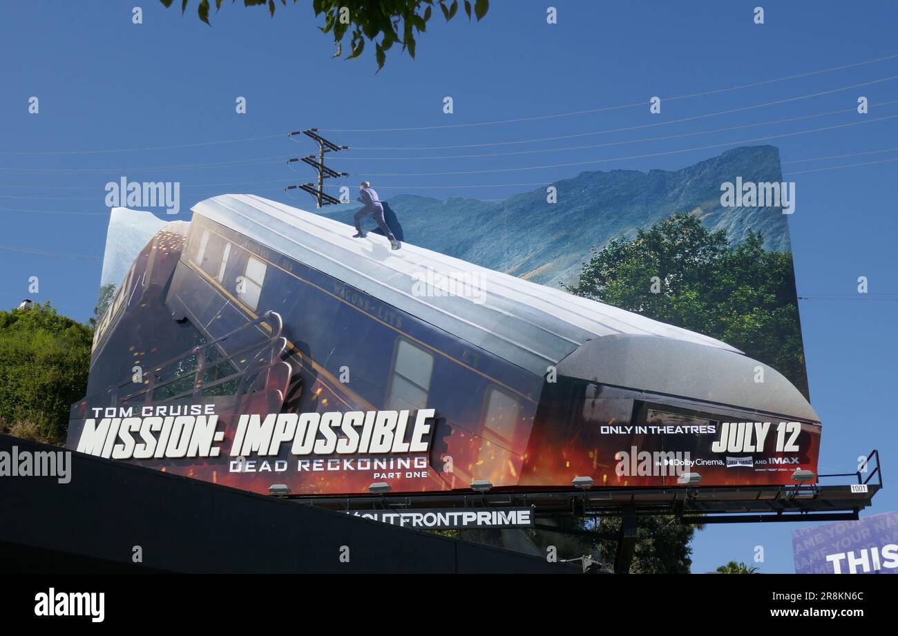 Tom Cruise Arrives at the 2025 Cannes Film Festival | TikTok, image size:1300x921