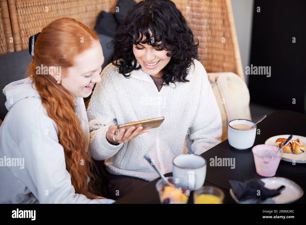 Black teenager people laughing hi-res stock photography and images - Alamy